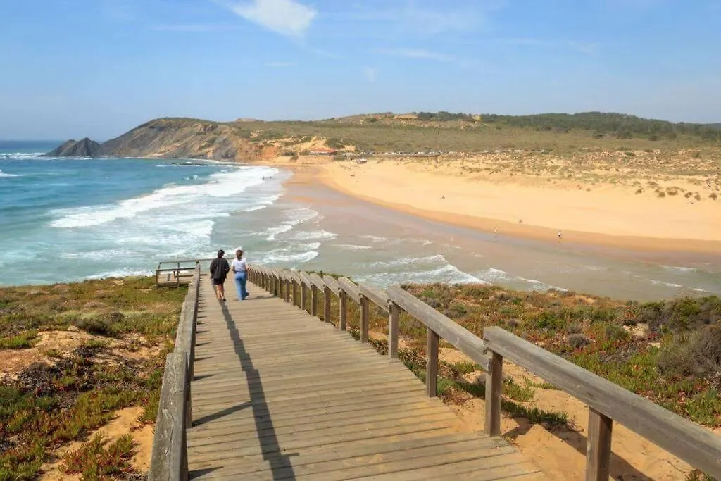 Holiday home Vivenda Verde Aljezur